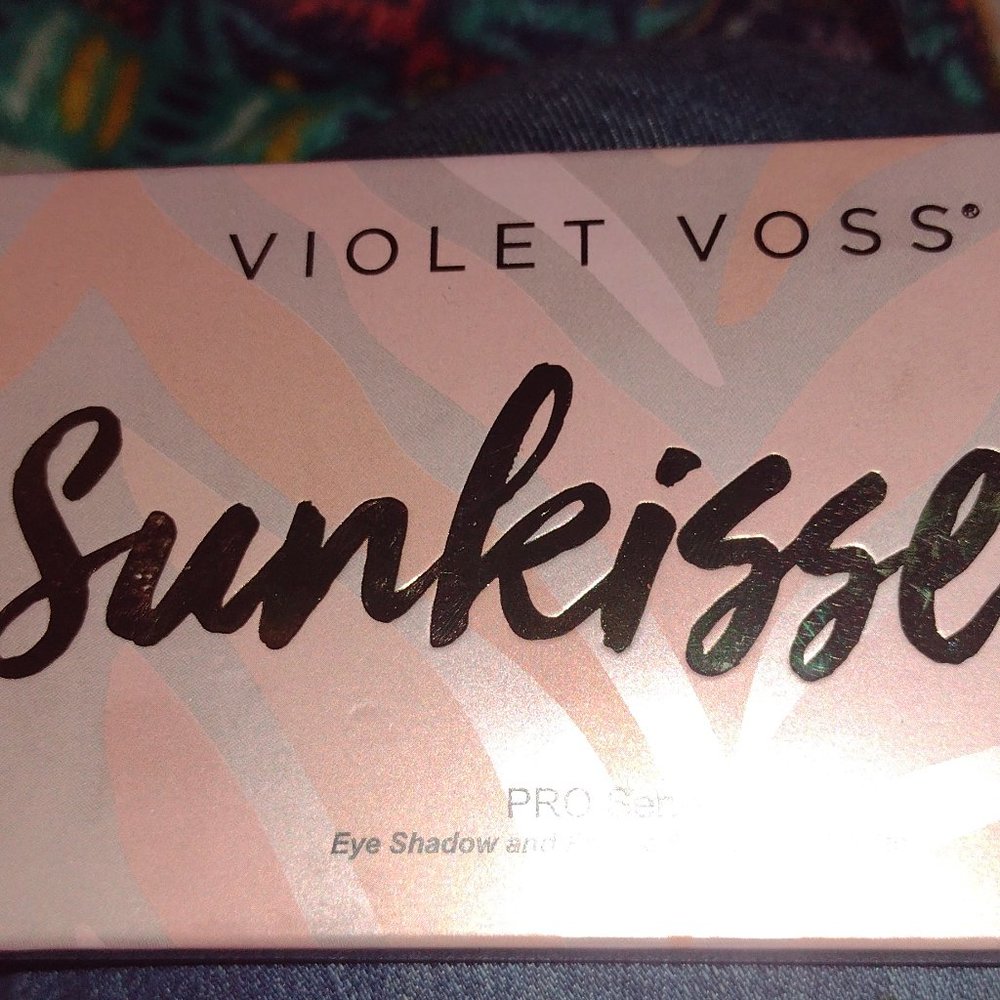 Violet Voss sunkissed pro series